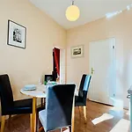 Am Dom, Historische Apartments, Superzentral, 7min Zum Schloss