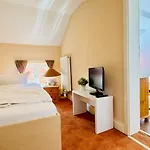 Apartment Am Dom, Historische Apartments, Superzentral, 7min Zum Schloss