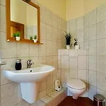 Am Dom, Historische Apartments, Superzentral, 7min Zum Schloss Apartment *