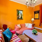 Am Dom, Historische Apartments, Superzentral, 7min Zum Schloss *