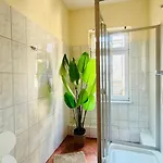 Am Dom, Historische Apartments, Superzentral, 7min Zum Schloss Apartment