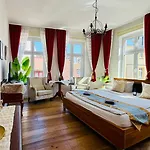Am Dom, Historische Apartments, Superzentral, 7min Zum Schloss Schwerin (Mecklenburg-Vorpommern)