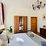 Am Dom, Historische Apartments, Superzentral, 7min Zum Schloss
