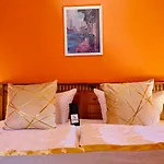 Apartment Am Dom, Historische Apartments, Superzentral, 7min Zum Schloss Schwerin (Mecklenburg-Vorpommern)