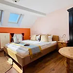 Apartment Am Dom, Historische Apartments, Superzentral, 7min Zum Schloss *