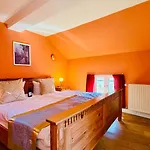 Apartment Am Dom, Historische Apartments, Superzentral, 7min Zum Schloss