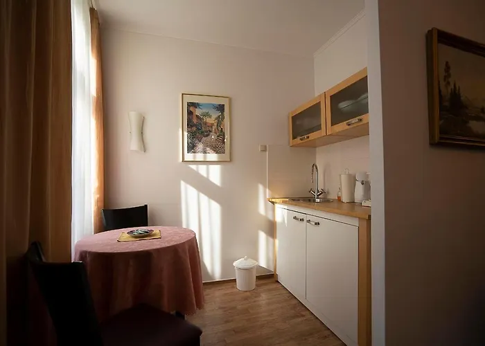 Am Dom Schwerin (Mecklenburg-Vorpommern)